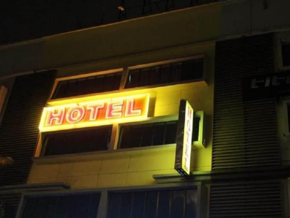 Shah Alam Business Hotel Экстерьер фото
